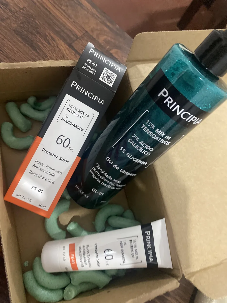 Principia Kit Gel de Limpeza GL-01 + Protetor Solar Facial PS-01 FPS 60
