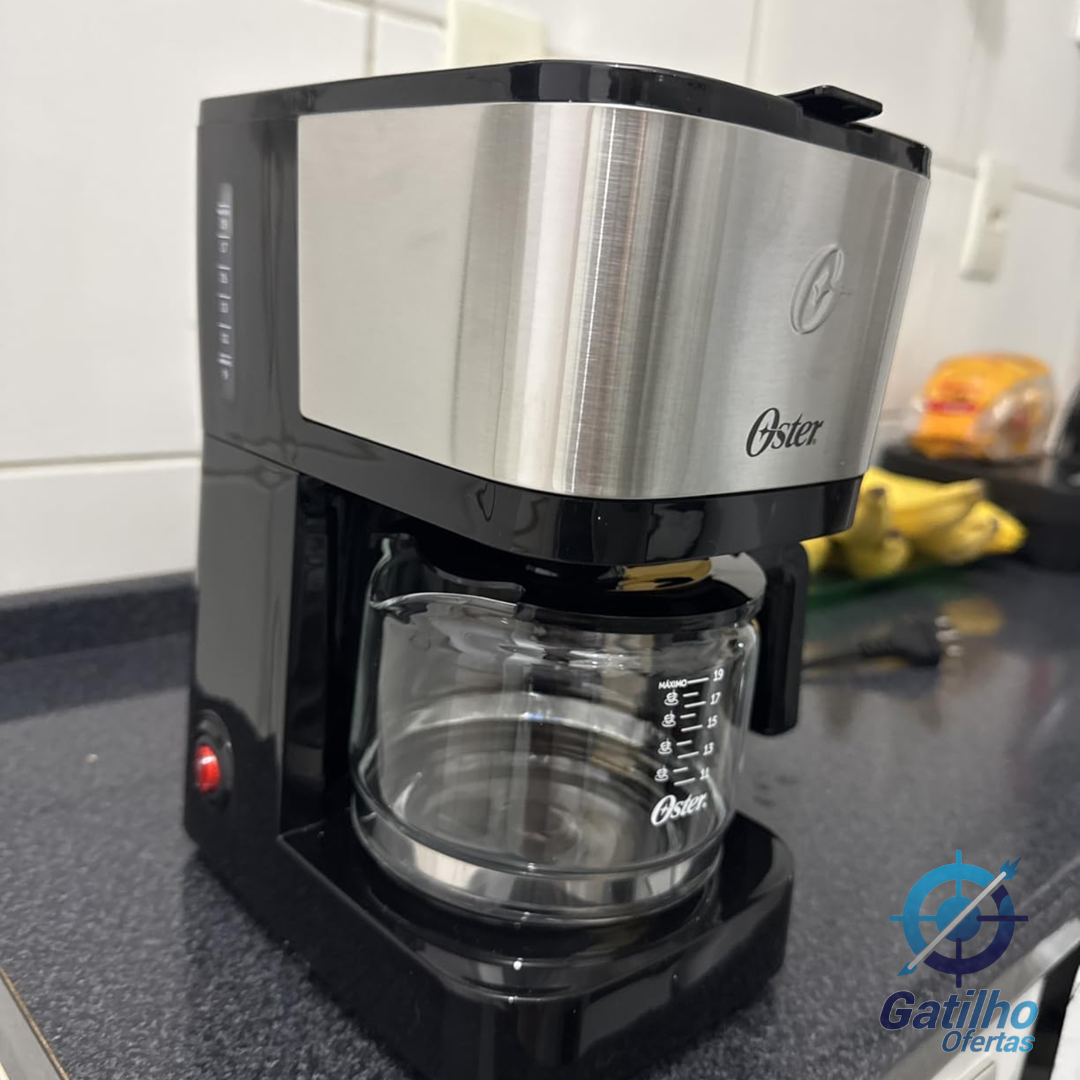 Oster Cafeteira Oster Inox Compacta 0,75L, OCAF300, 220V
