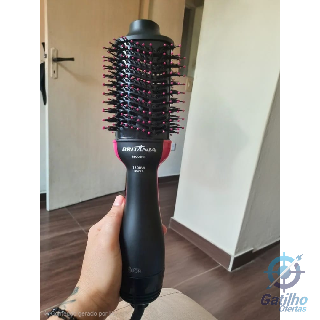 Britânia Escova Secadora Bec02pr 4 Em 1 1300w Cor Preto e Rosa
