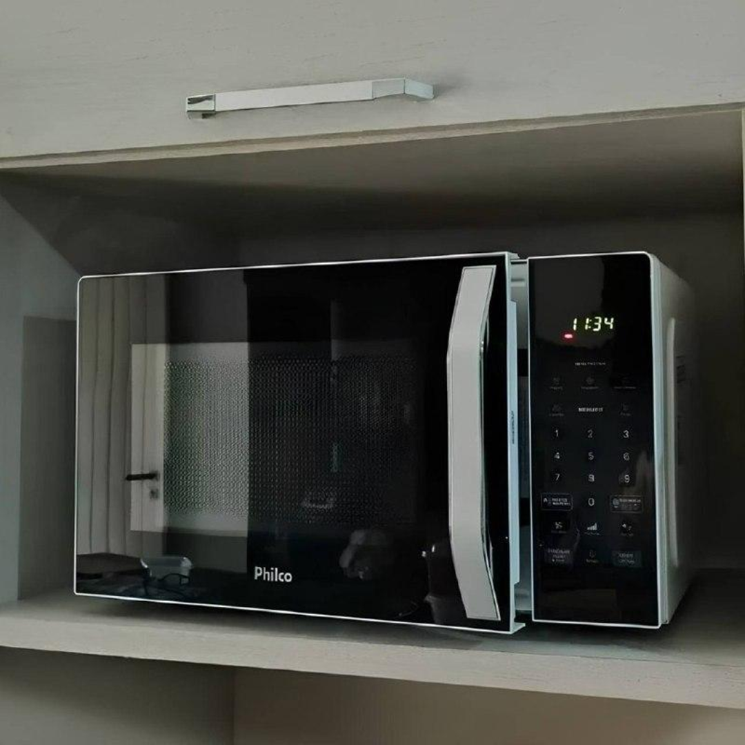 Micro-ondas Philco 33L Limpa Fácil PM36 220V