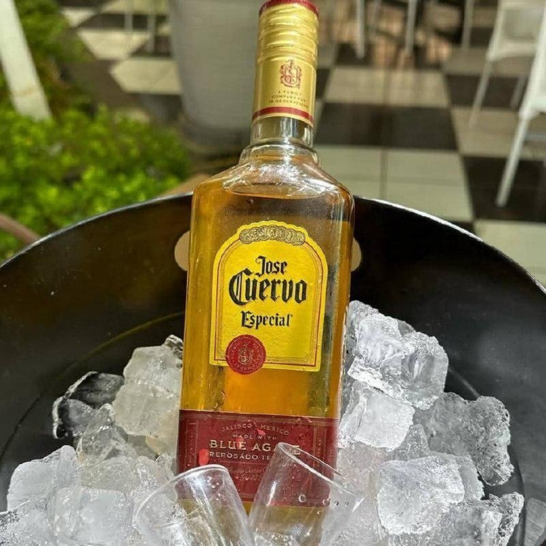 Tequila Jose Cuervo Gold Mexicana 750ml