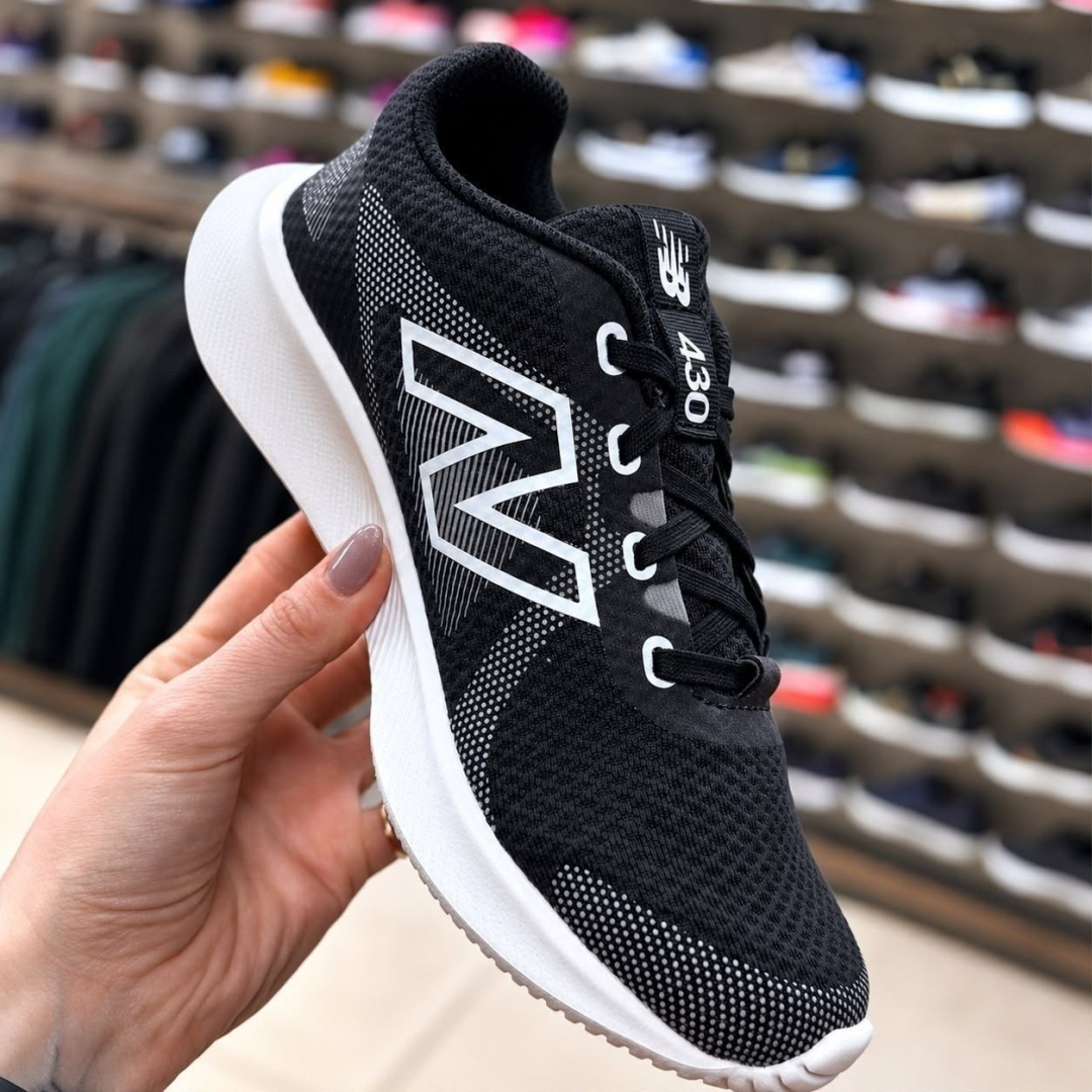 Tênis New Balance 430 V4