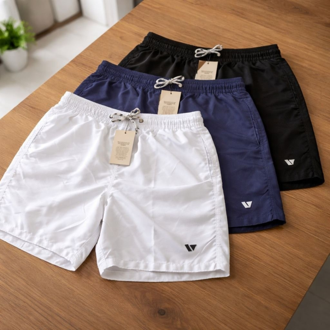 Kit com 3 Bermudas Lisas Voker