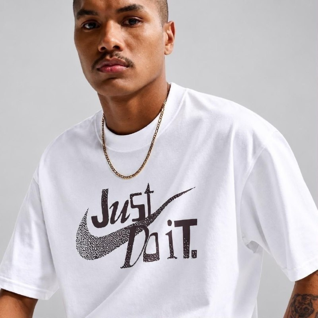 Camiseta Nike Sportswear JDI (2 cores)