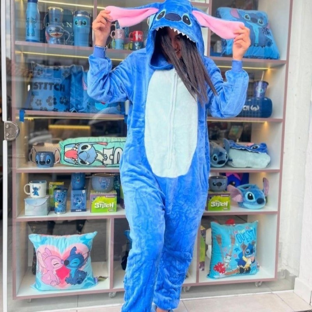 Pijama Macacão Kigurumi Stitch Adulto Plush Zíper