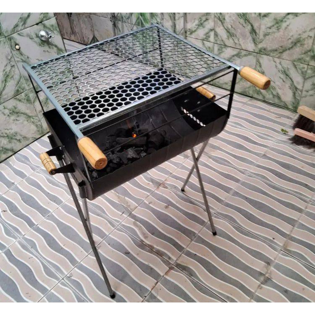 Churrasqueira A Carvão Aço Carbono Com Grelha Inclusa 96cm Aço Preto