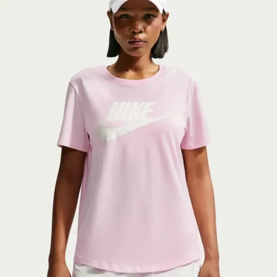 Camiseta Nike Sportswear Essentials Feminina Rosa Claro/branco G