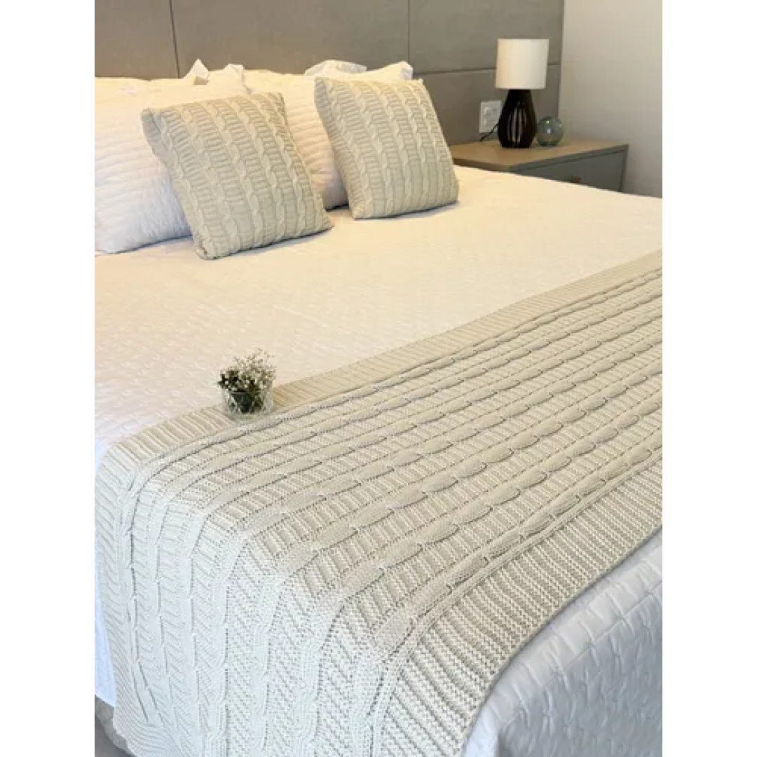 Kit Peseira Manta Tricô Para Cama King + Capas Almofadas