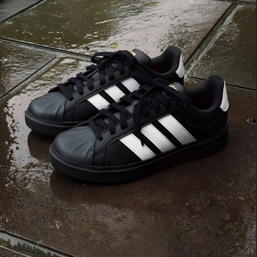 Tênis Adidas Streettalk