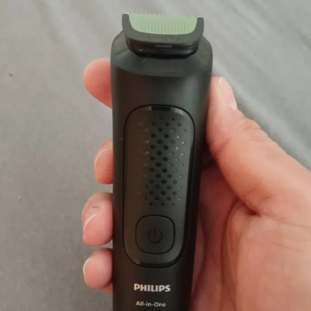 Philips Aparador e Barbeador Elétrico All-in-One Série 3000 12 em 1 12 acessórios para o visual completo | Lâminas com pontas arredondadas | 60 min se...