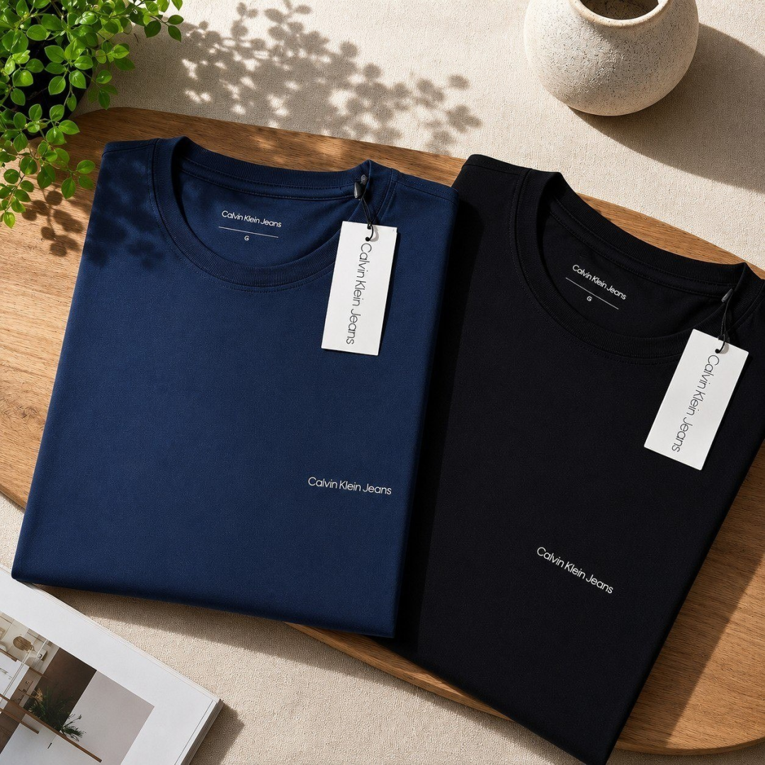 Kit com 2 Camisetas Calvin Klein