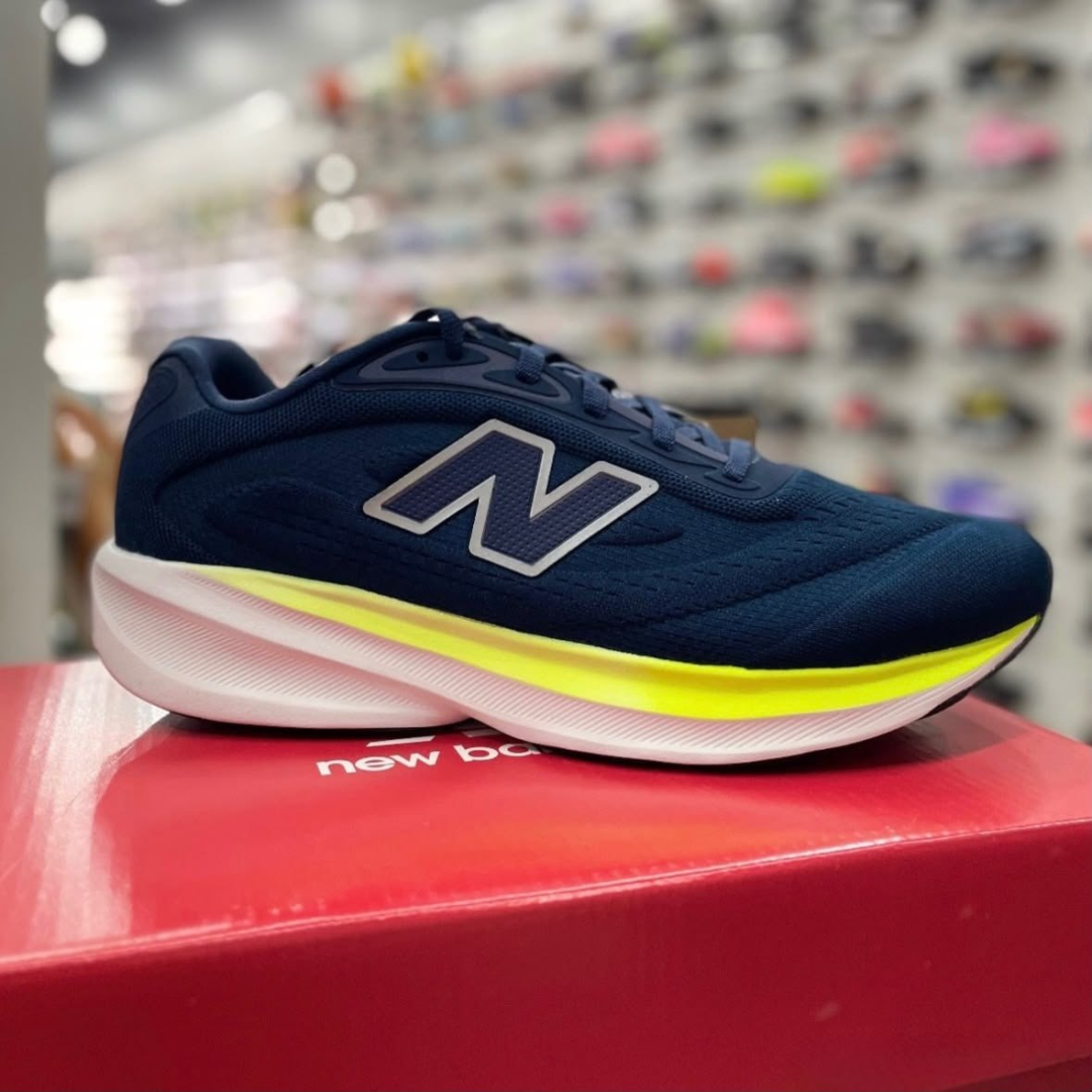 Tênis New Balance Fresh Foam 680v9
