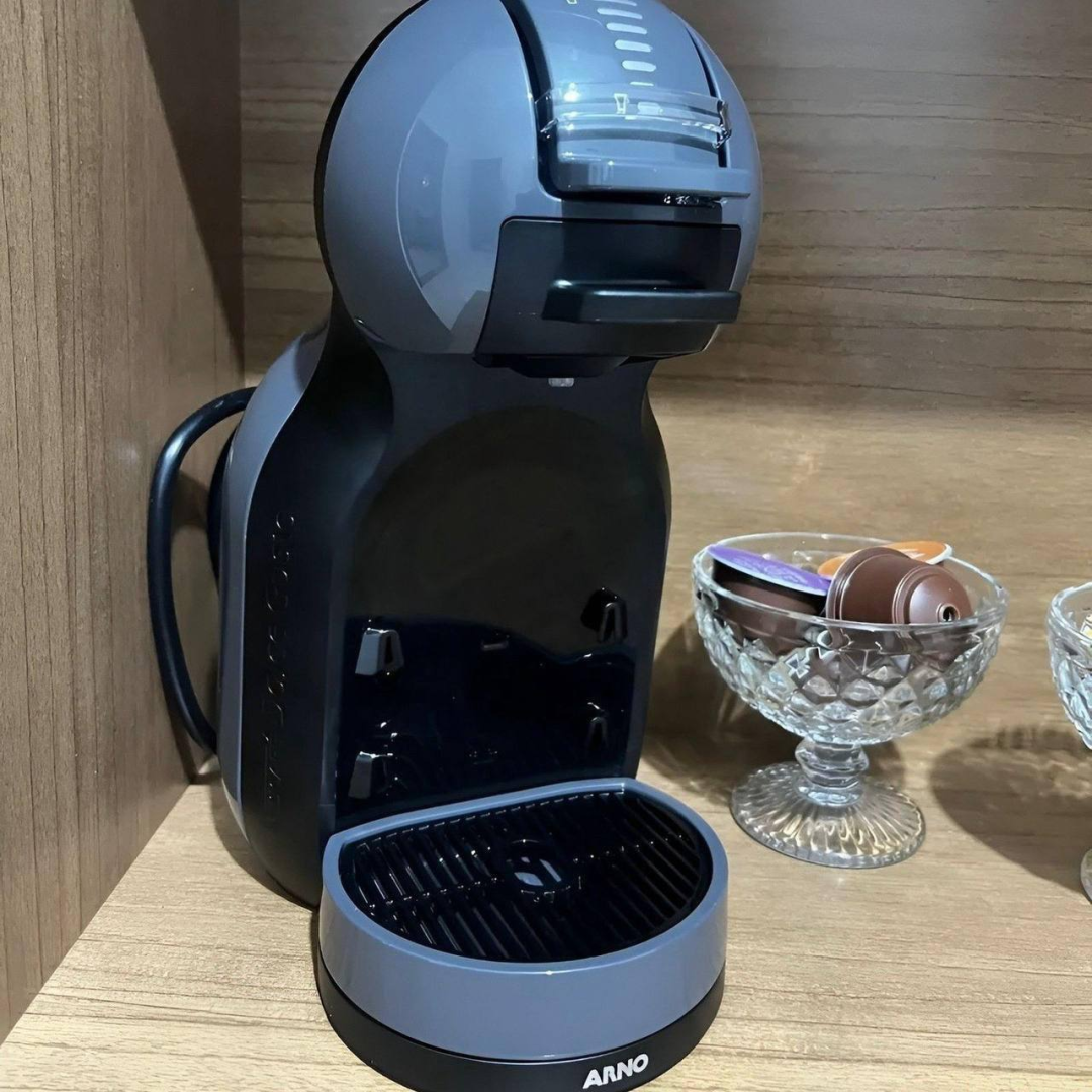 Cafeteira Nescafé Dolce Gusto Mini Me 2.0 Cinza-escuro 127v