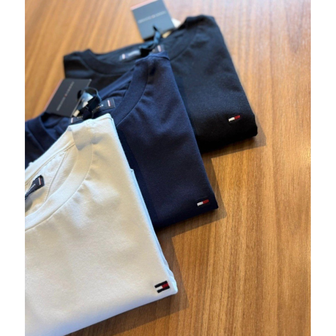 Kit com 3 Camisetas Tommy Hilfiger