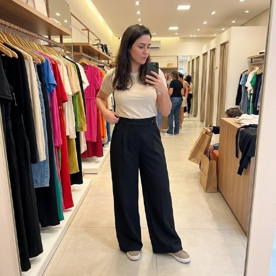 Calça Feminina Reta Cintura Alta Peach Touch Hering