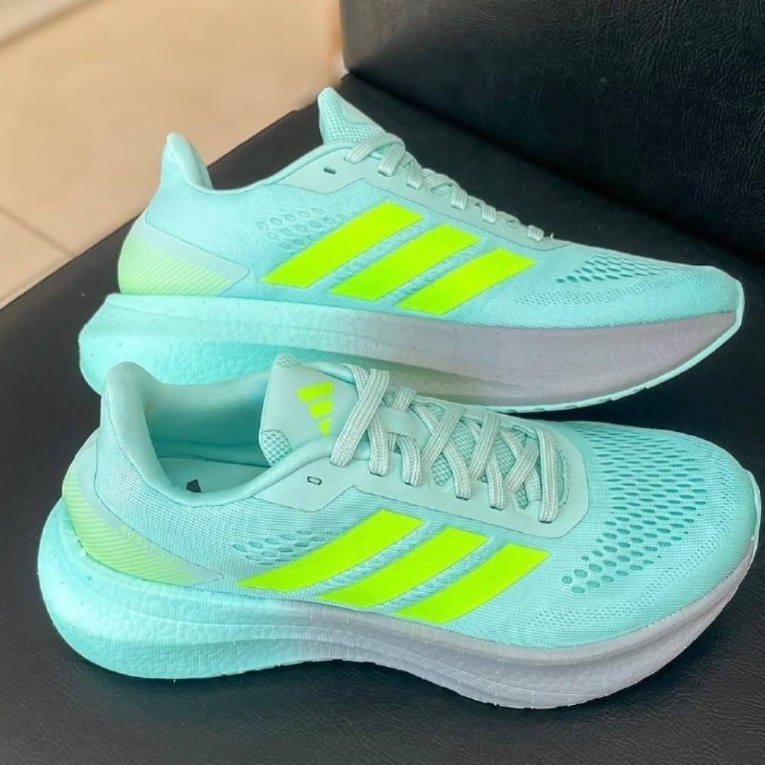 Tênis Corrida adidas Boost Run Feminino
