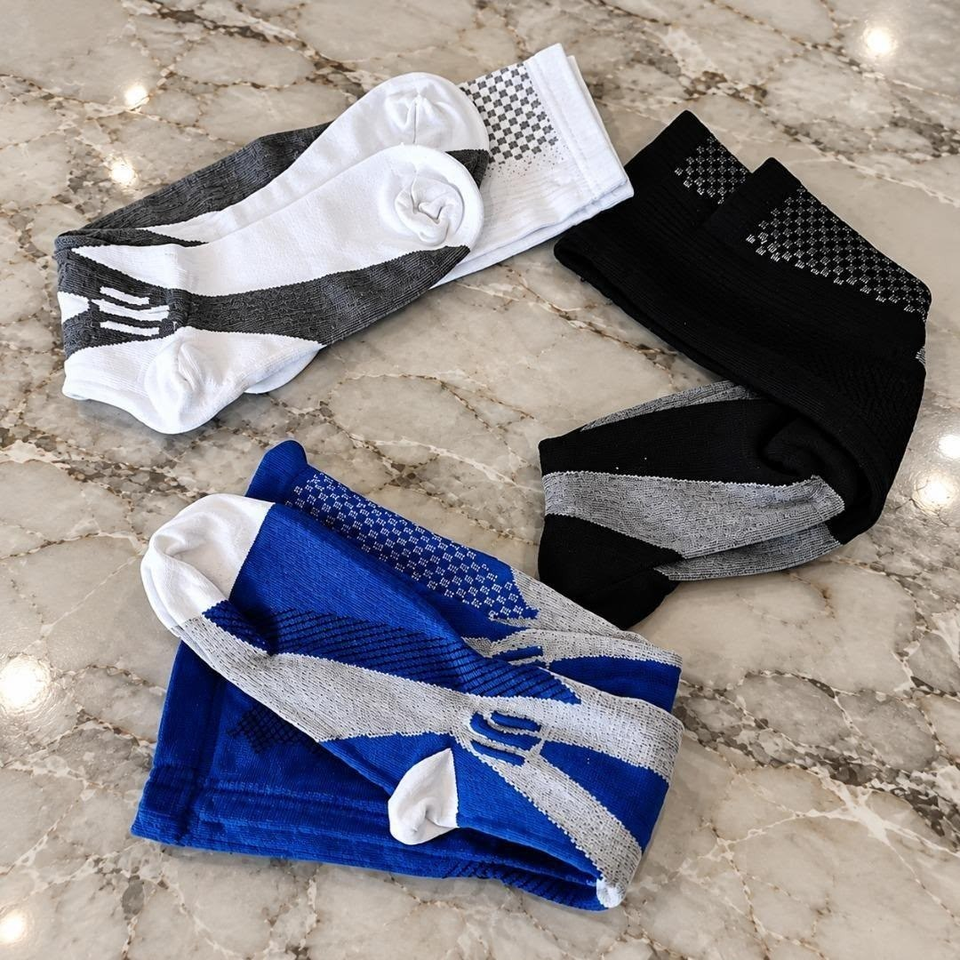 Kit com 3 Pares Meia De Compressão Elástica Esportiva