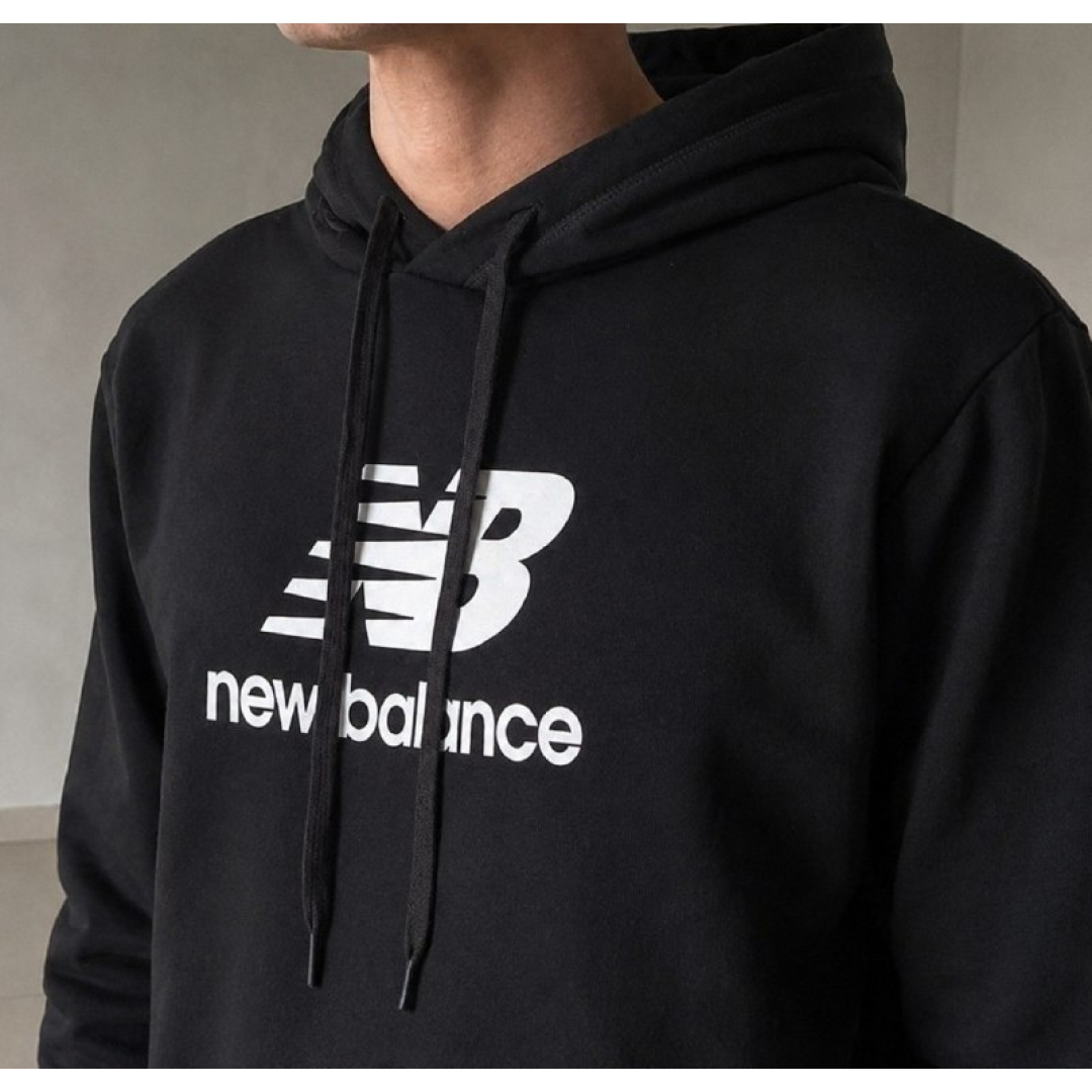 Casaco New Balance Essentials