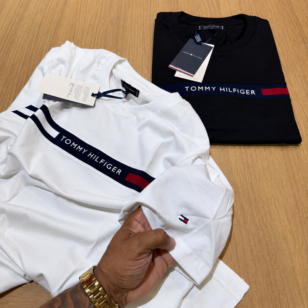 Kit com 2 Camisetas Tommy Hilfiger Chest Insert