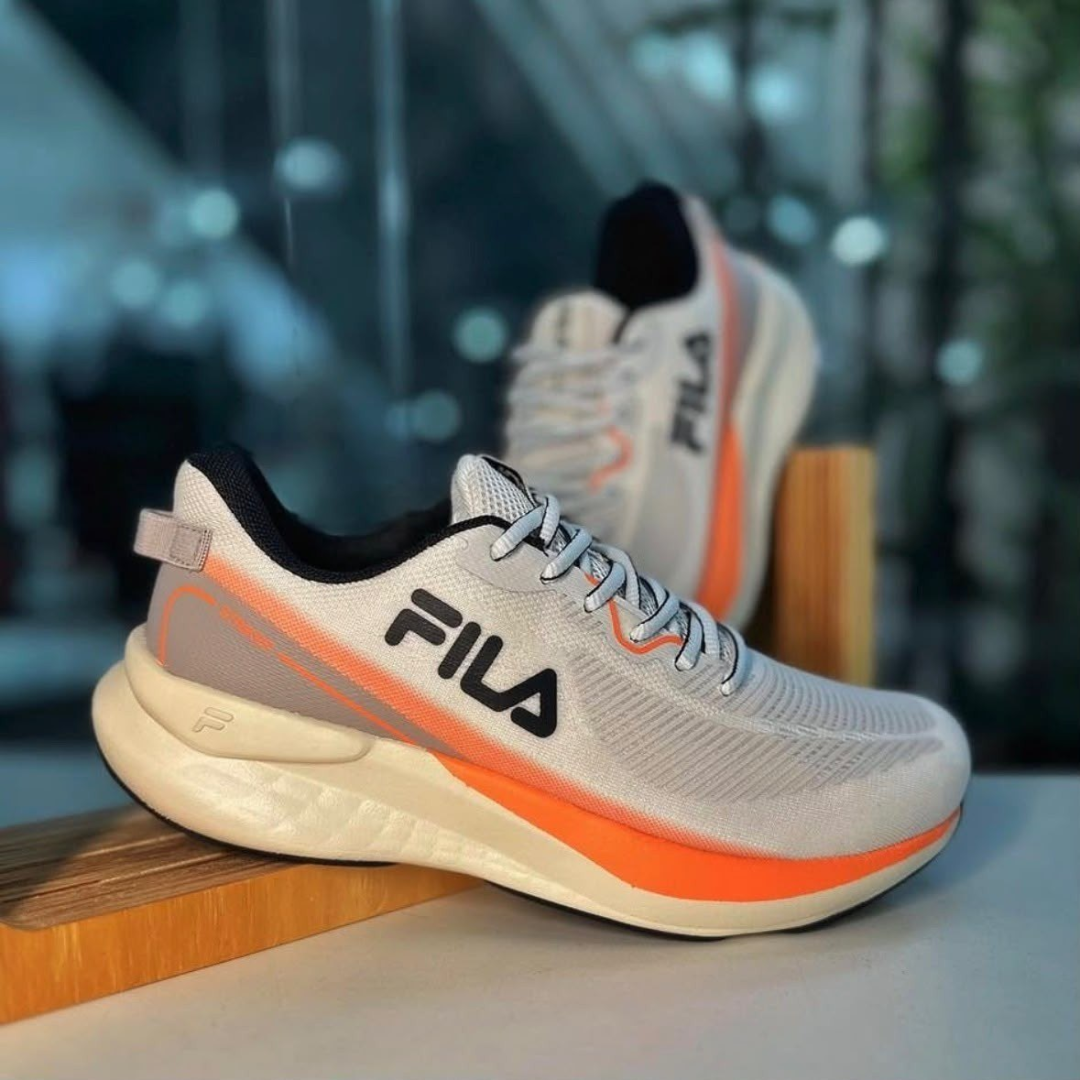 Tênis Fila Striker (36 ao 39)