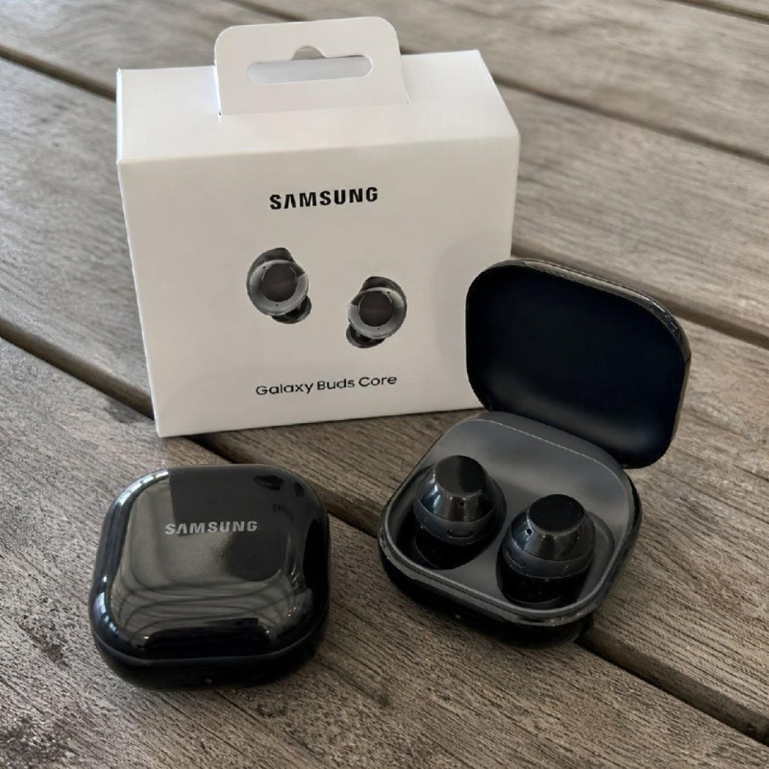 Fones de Ouvido Bluetooth Samsung Galaxy Buds Core Preto