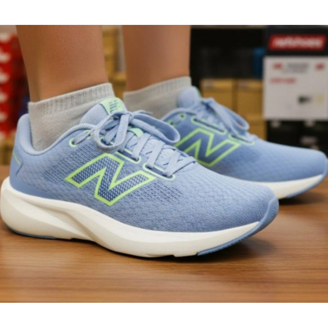Tênis Feminino 413v3 New Balance