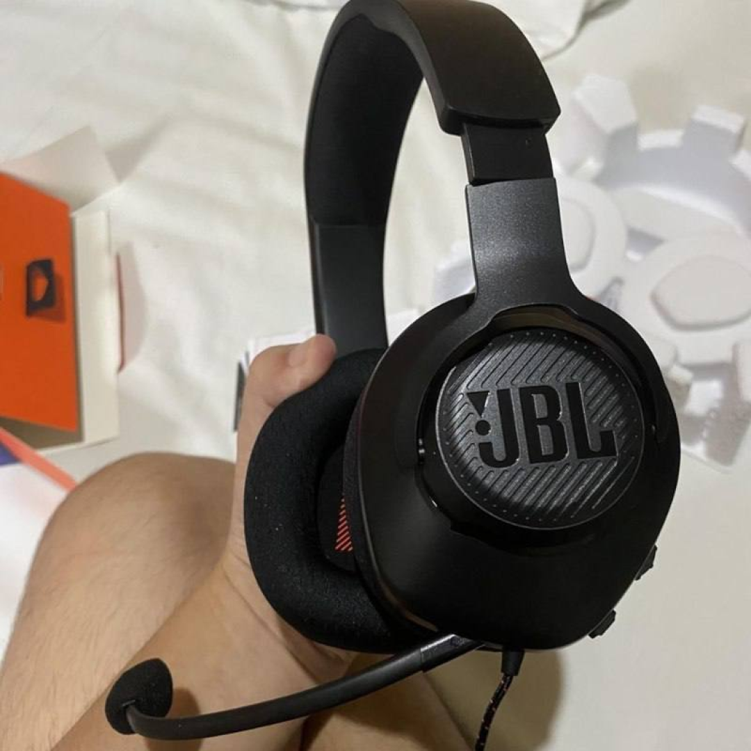 Headset Gamer Quantumsound Jblqtum100m2blk 100m2 Black Jbl