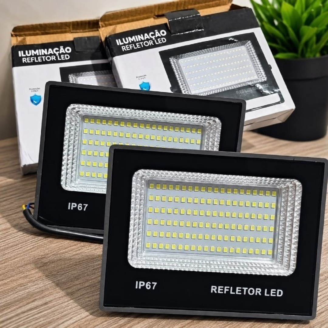 Kit com 2 Refletor Super Led 400w IP67 Holofote Bivolt Prova D'água