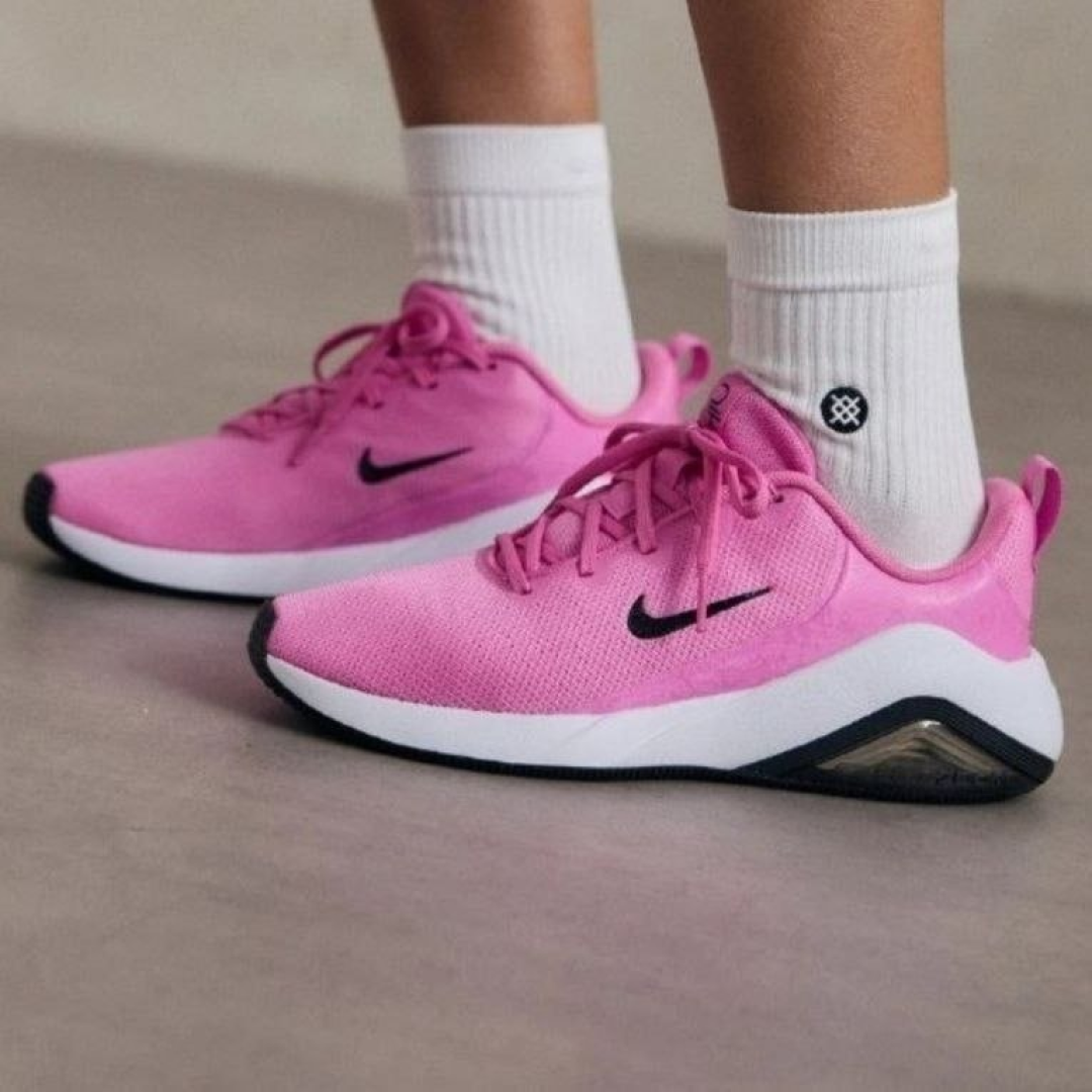 Tênis Nike Air Zoom Bella 7 Feminino