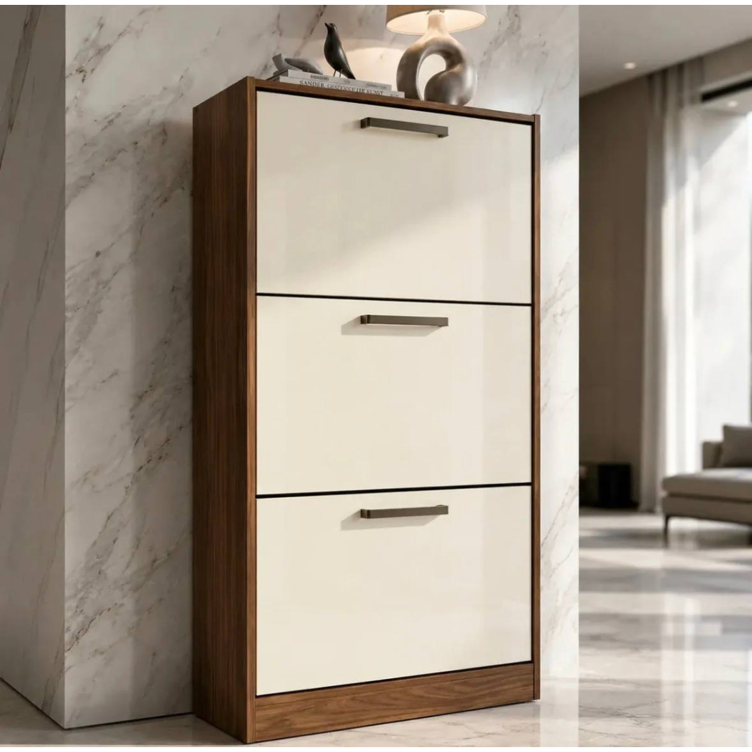 Sapateira Cômoda Organizadora Ampla Plus 3 Portas Santos Andirá Design Moderno Compacta Capacidade 12 Pares Cor Areia
