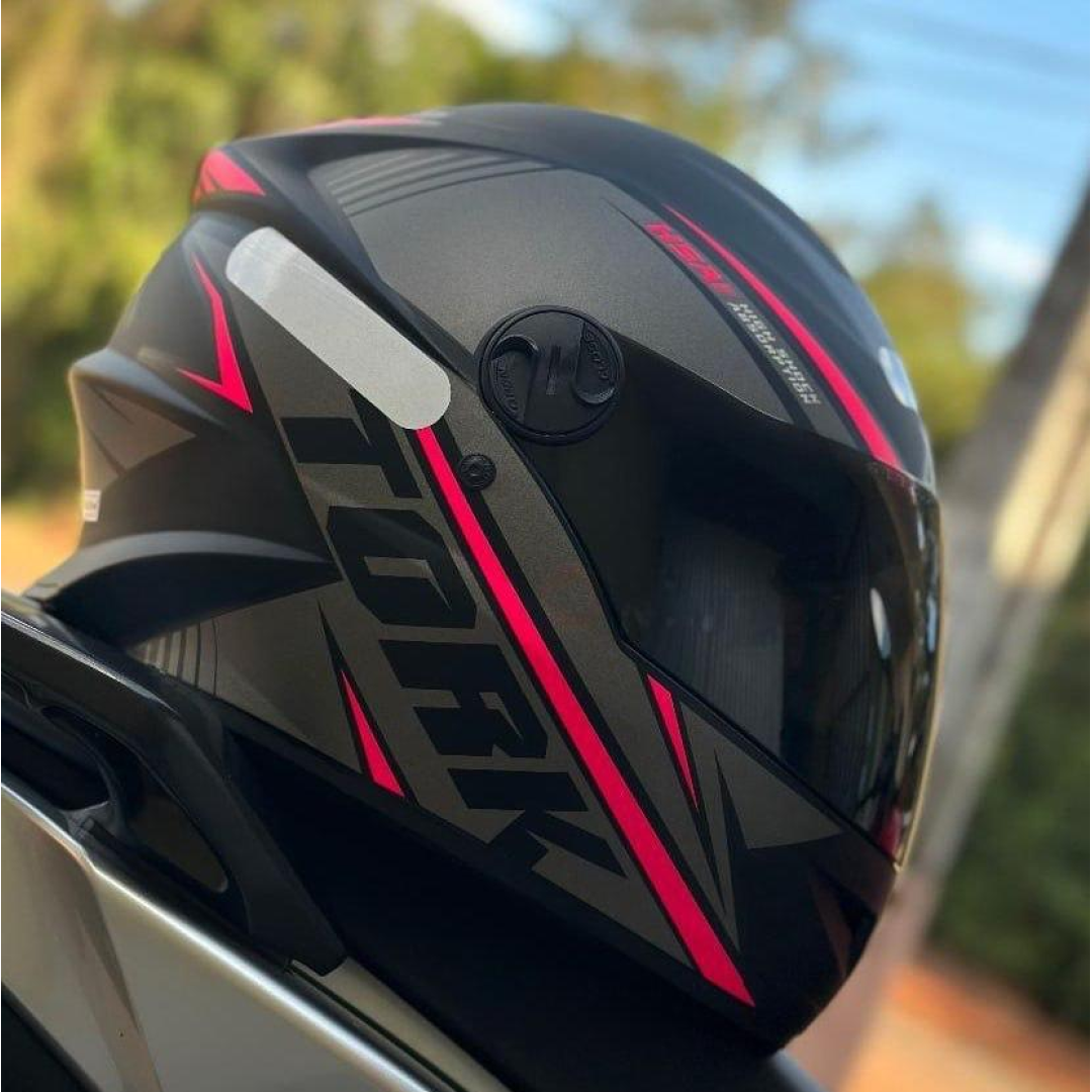 Capacete Moto Pro Tork Fechado Viseira Fumê Street Promoção