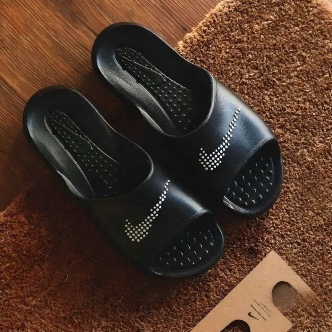 Chinelo Nike Victori One
