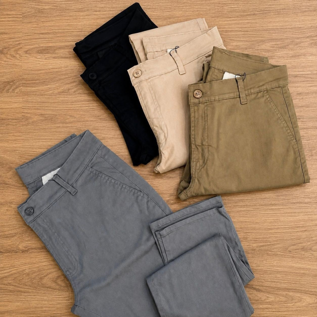 Kit com 3 Calça Sarja Alfaiataria Slim