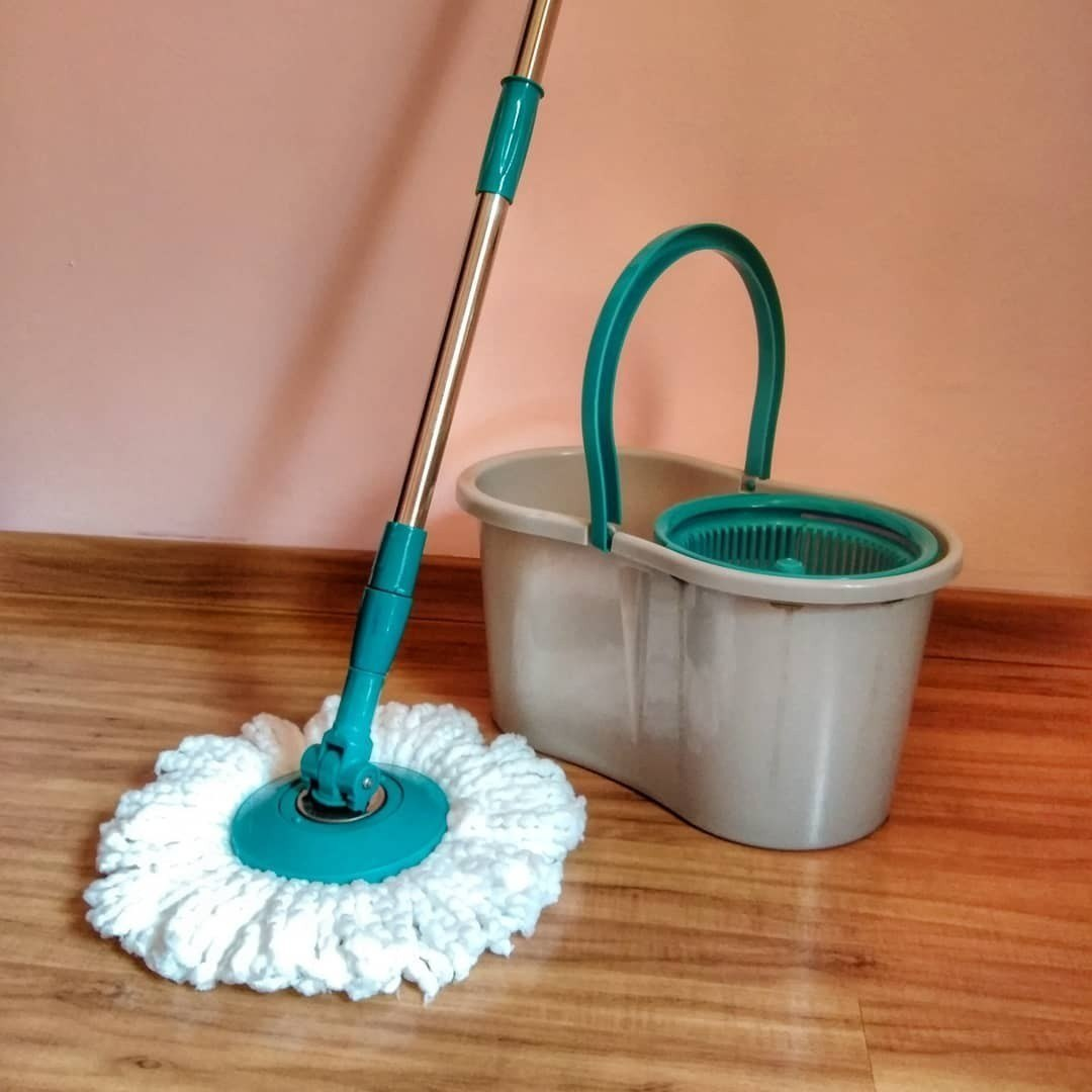 Mop Flash Limp Giratório com Balde 8L