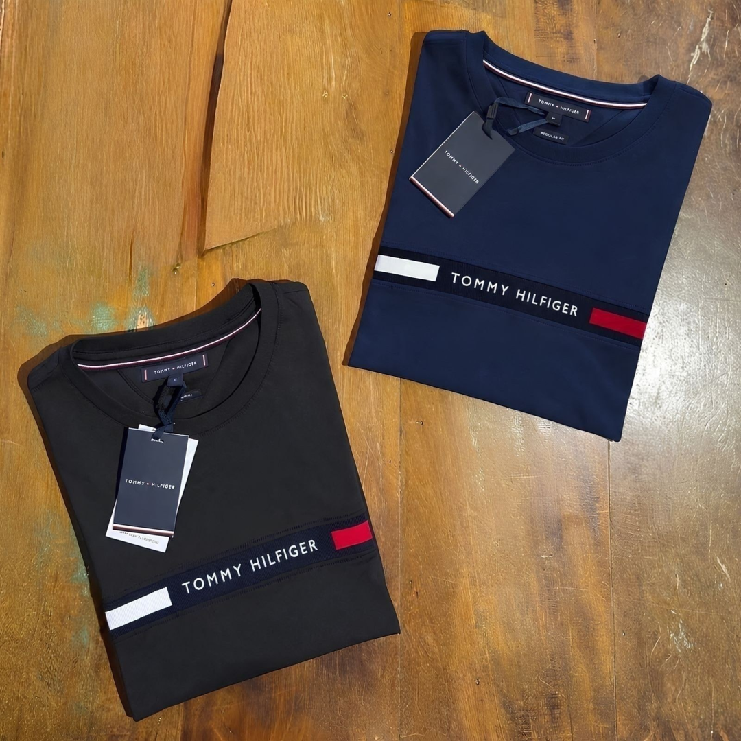 Kit com 2 Camisetas Tommy Hilfiger Insert