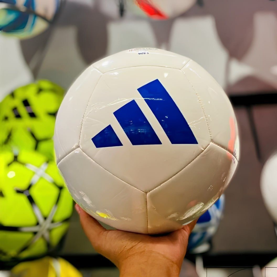 Bola De Futebol De Campo Adidas Universadi