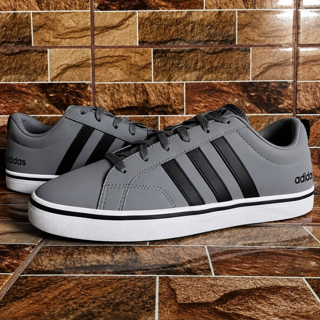 ADIDAS MINIMALISTA NO PRECINHO, corre que vai acabar rápido