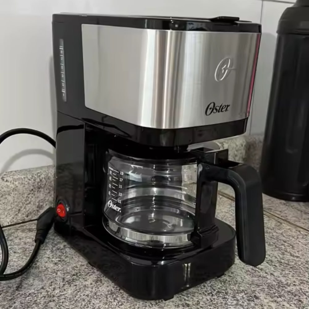 Cafeteira Oster Inox 750ml 127v