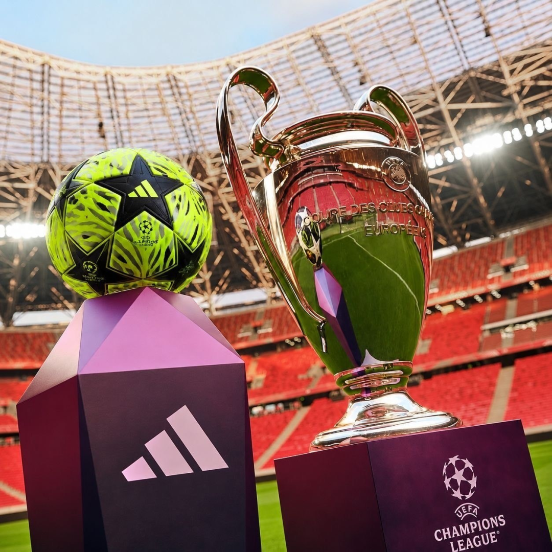 Bola UEFA Champions League Final Club