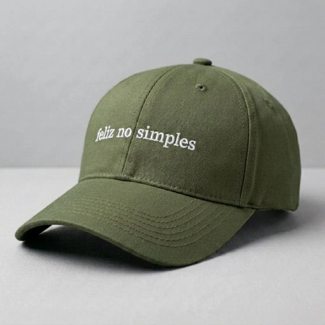 Boné Strapback Feliz No Simples Aba Curva Ajustável Unissex Militar/branco Un