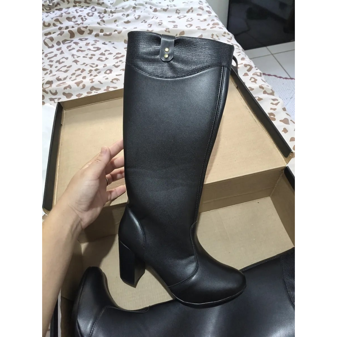 Bota Feminina Cano Longo Alto Salto Bloco Grosso Confortável