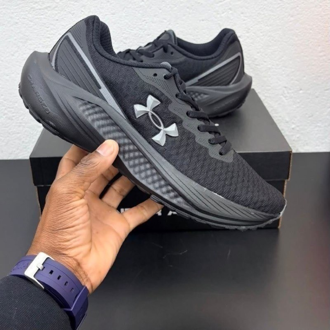 Tênis Under Armour Charged Wing 2 (5 cores)