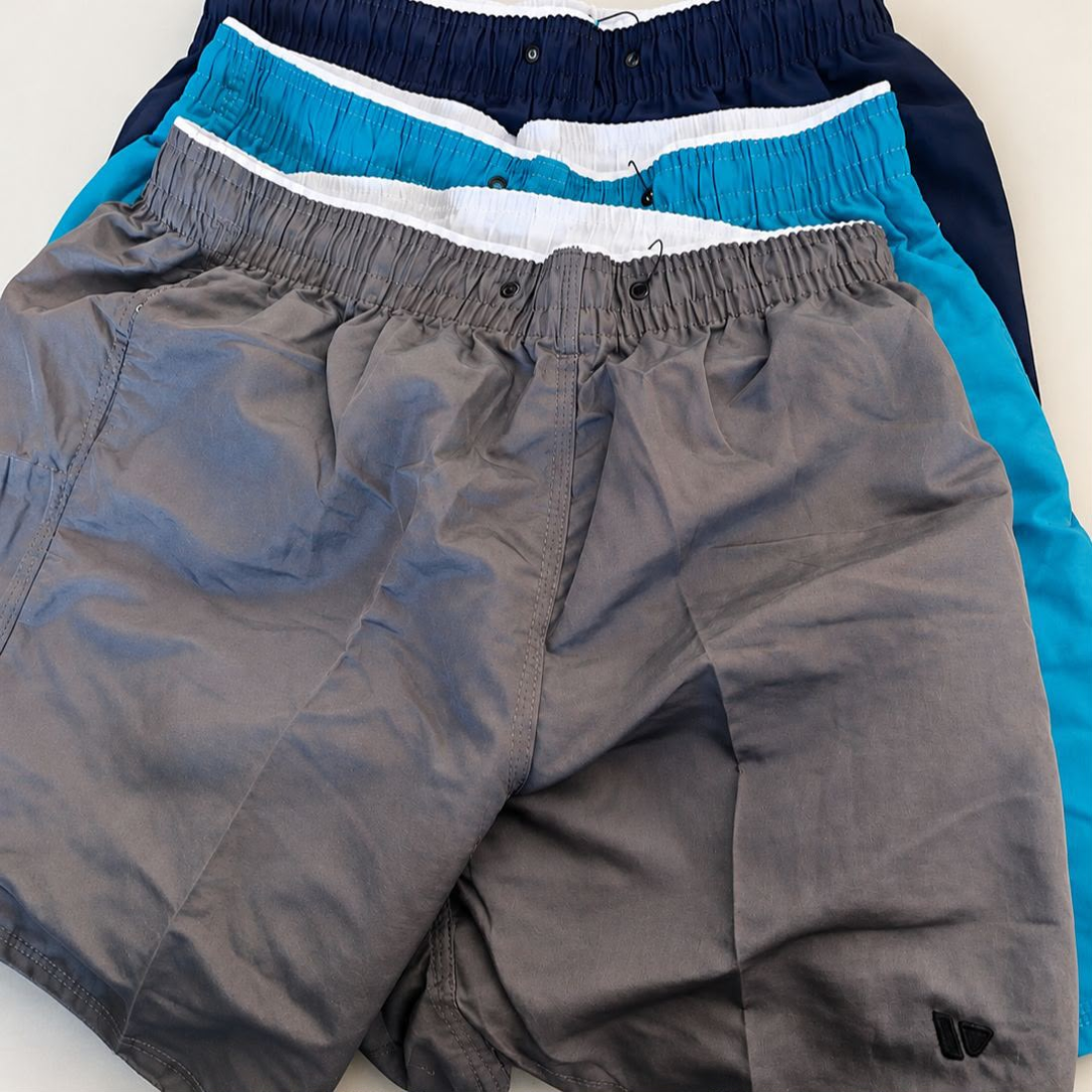 Kit com 3 Bermudas Lisas Amarração